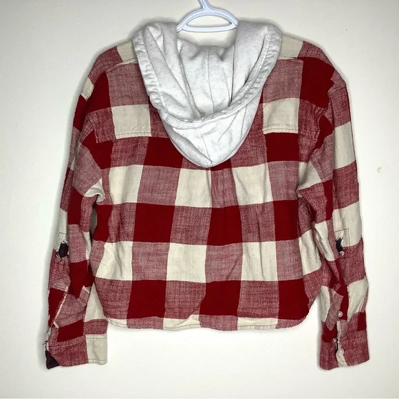 < American Eagle Red Plaid Cropped Hooded Top > - Picture 5 of 5